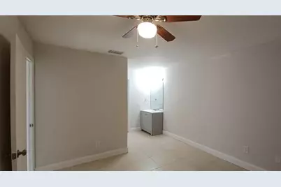 519 SW Sara Blvd, Port Saint Lucie, FL 34953 - Photo 15