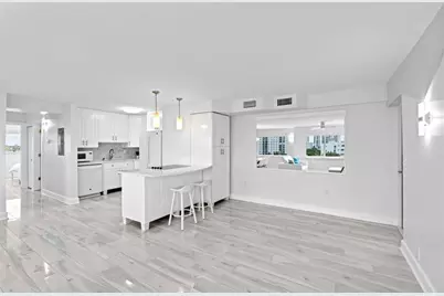 300  Oregon St, Unit #501, Hollywood, FL 33019 - Photo 15