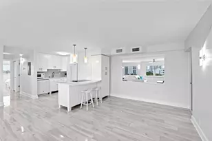 300 Oregon St, Hollywood, FL 33019 - Photo 15