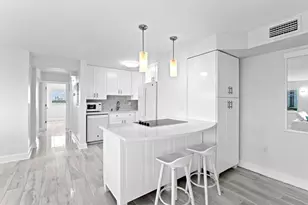 300 Oregon St, Hollywood, FL 33019 - Photo 13