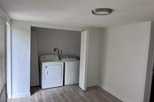 1433 NW 7th Ave, Fort Lauderdale, FL 33311 - Photo 3