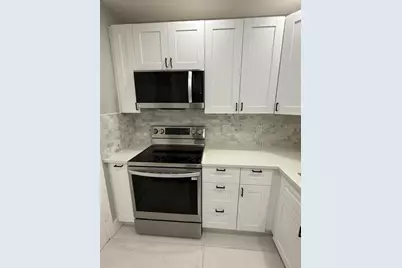 2191 NE 68th St, Unit #403, Fort Lauderdale, FL 33308 - Photo 9