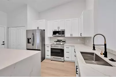 8402  Logia Cir, Boynton Beach, FL 33472 - Photo 13