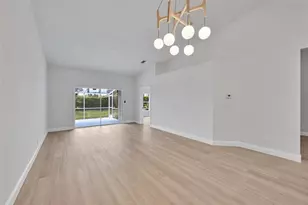 8402 Logia Cir, Boynton Beach, FL 33472 - Photo 7