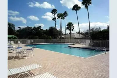 8465  Beaconhill Rd, Palm Beach Gardens, FL 33410 - Photo 11