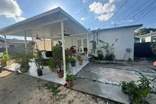 3075 NW 68th St, Miami, FL 33147 - Photo 27