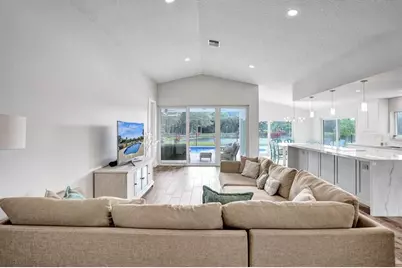 21464  Bridge View Dr, Boca Raton, FL 33428 - Photo 25