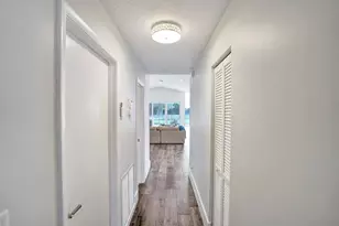 21464 Bridgeview Dr, Boca Raton, FL 33428 - Photo 39