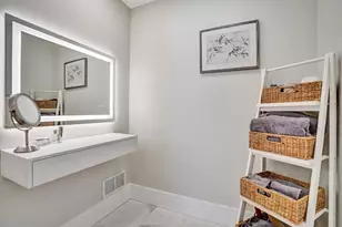 21464 Bridgeview Dr, Boca Raton, FL 33428 - Photo 19