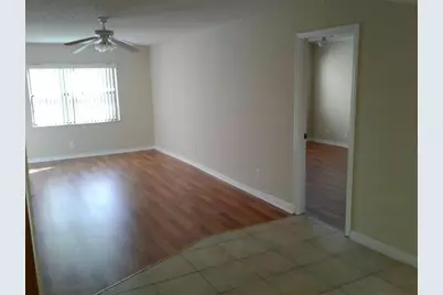 2323  Linton Ridge Cir, Unit #D4, Delray Beach, FL 33444 - Photo 9