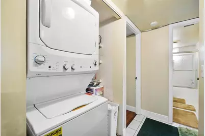 3241  Holiday Springs Blvd, Unit #210, Margate, FL 33063 - Photo 11