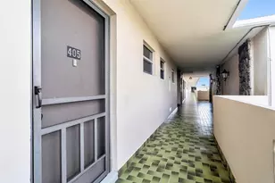 1690 NE 191st St, Miami, FL 33179 - Photo 3