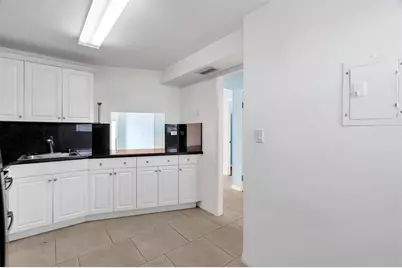 1690 NE 191st St, Unit #405-1, Miami, FL 33179 - Photo 9