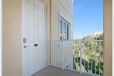 19  Harbour Isle Dr W, Unit #306, Fort Pierce, FL 34949 - Photo 3