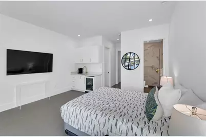 1730 SE 13th St, Fort Lauderdale, FL 33316 - Photo 17