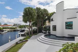 2651 NE 22nd Ct, Pompano Beach, FL 33062 - Photo 3