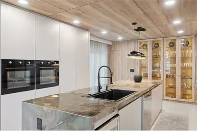 2651 NE 22nd Ct, Pompano Beach, FL 33062 - Photo 35