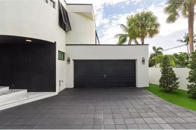 2651 NE 22nd Ct, Pompano Beach, FL 33062 - Photo 17