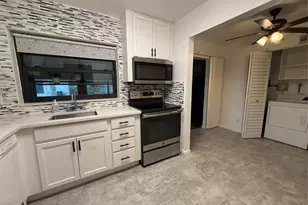 6101 Woodlake Blvd, Greenacres, FL 33463 - Photo 7