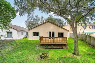 1443 Banyan Cir, Pompano Beach, FL 33069 - Photo 31