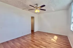 9340 Lagoon Pl, Davie, FL 33324 - Photo 13