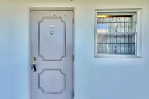 9340 Lagoon Pl, Davie, FL 33324 - Photo 57