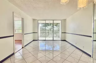 9340 Lagoon Pl, Davie, FL 33324 - Photo 7