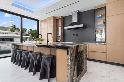 1845 SE 7th Street, Fort Lauderdale, FL 33316 - Photo 13