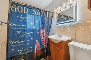 667 W Melrose Cir, Fort Lauderdale, FL 33312 - Photo 13