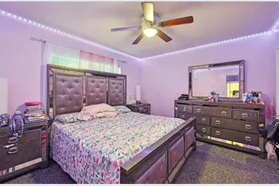 667 W Melrose Cir, Fort Lauderdale, FL 33312 - Photo 17