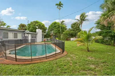 667 W Melrose Cir, Fort Lauderdale, FL 33312 - Photo 29