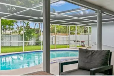 4811  Hayes St, Hollywood, FL 33021 - Photo 13