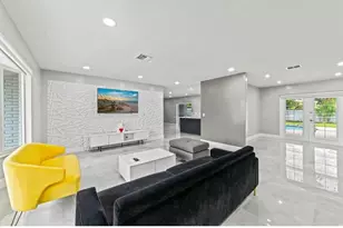 4811 Hayes St, Hollywood, FL 33021 - Photo 3