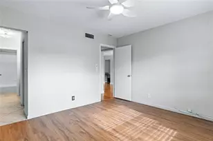 140 Cypress Club Dr, Pompano Beach, FL 33060 - Photo 25