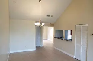 1055 Coral Club Dr, Coral Springs, FL 33071 - Photo 13