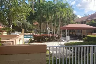 1055 Coral Club Dr, Coral Springs, FL 33071 - Photo 5