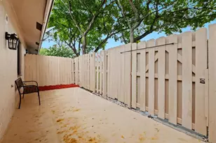 [Address not provided], West Palm Beach, FL 33415 - Photo 25