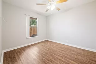[Address not provided], West Palm Beach, FL 33415 - Photo 17