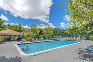 5860 NW 44th St, Lauderhill, FL 33319 - Photo 23