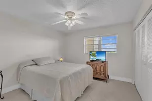 5860 NW 44th St, Lauderhill, FL 33319 - Photo 17