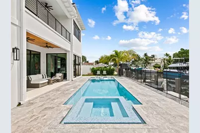 2420 NE 48th St, Lighthouse Point, FL 33064 - Photo 3