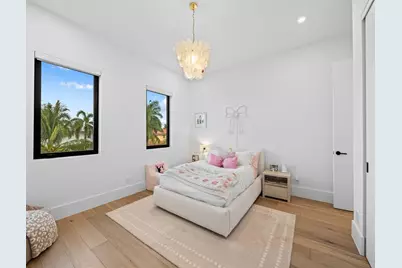 2420 NE 48th St, Lighthouse Point, FL 33064 - Photo 27