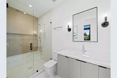 2420 NE 48th St, Lighthouse Point, FL 33064 - Photo 33