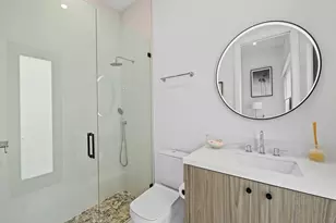 2420 NE 48th St, Lighthouse Point, FL 33064 - Photo 35