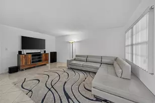 1904 Bermuda Cr Unit, Coconut Creek, FL 33066 - Photo 5