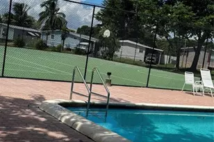 21861 NW 2nd Ct, Pembroke Pines, FL 33029 - Photo 31