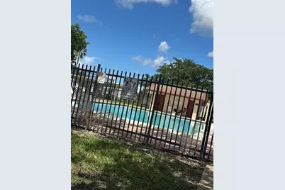 21861 NW 2nd Ct, Pembroke Pines, FL 33029 - Photo 29