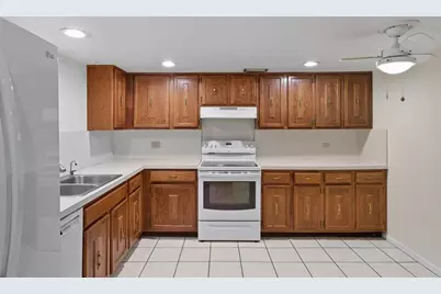 7556  Stirling Rd, Unit #124, Hollywood, FL 33024 - Photo 7