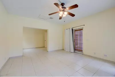 4500 NE 15th Ave, Oakland Park, FL 33334 - Photo 9