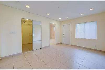 4500 NE 15th Ave, Oakland Park, FL 33334 - Photo 17